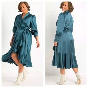 Eloquii Plus | Satin Bishop Sleeve Midi Dress